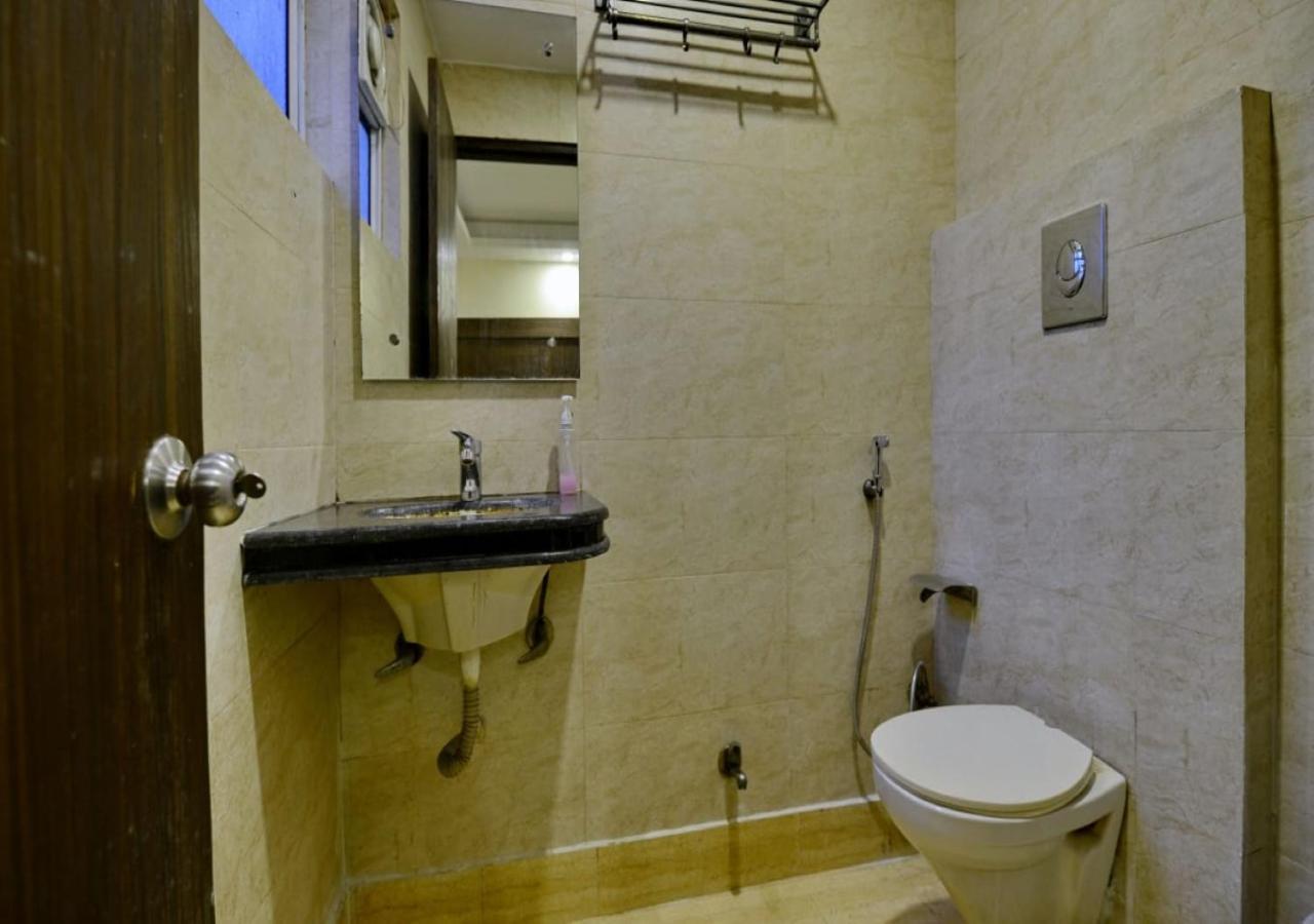 Hotel I Stay & Revels Near New Delhi Railway Station- By Ap Singh Hotels Exterior photo