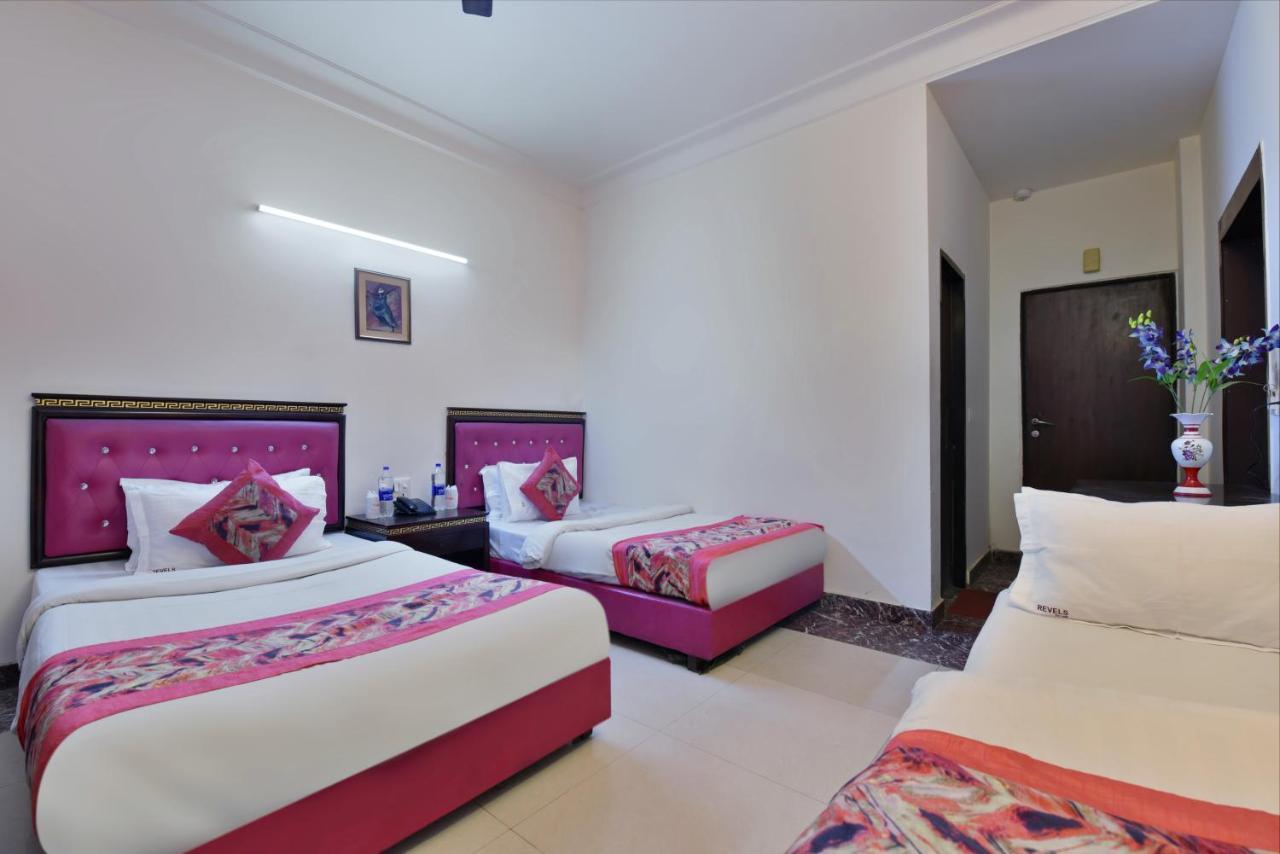Hotel I Stay & Revels Near New Delhi Railway Station- By Ap Singh Hotels Exterior photo