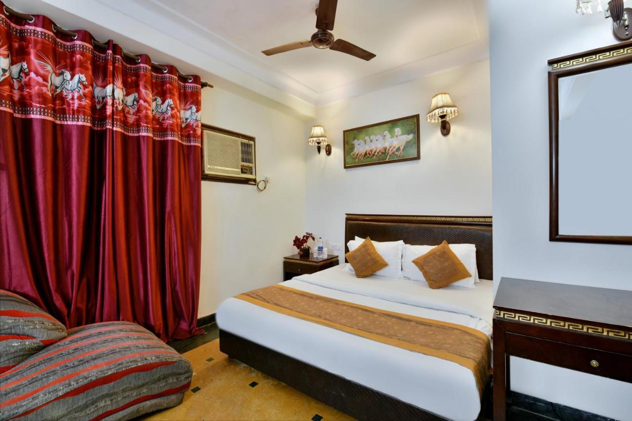 Hotel I Stay & Revels Near New Delhi Railway Station- By Ap Singh Hotels Exterior photo